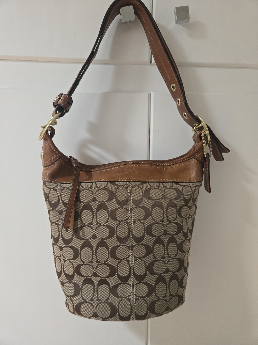 Coach Legacy Bleeker Bucket 11437